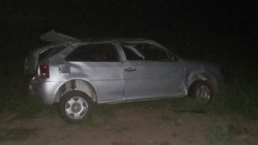 Las causas del siniestro vial son materia de investigación, y en el lugar se realizaron las pericias correspondientes para determinar la mecánica del hecho. Las causas del siniestro vial son materia de investigación, y en el lugar se realizaron las pericias correspondientes para determinar la mecánica del hecho.