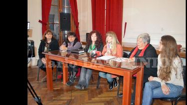 La propuesta fue presentada por las integrantes del Foro de la Mujer. (LA OPINION)