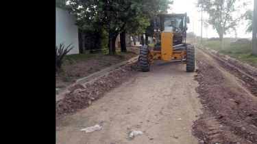 Ayer se trabajó recomponiendo calles de nuestra ciudad. (LA OPINION)