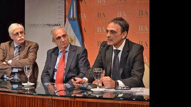 Autoridades provinciales junto a referentes de la Fundación Trauma presentaron resultados del estudio. (MINISTERIO DE SALUD)