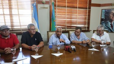 Presentación oficial del VI Rally San Pedro, competencia que llevará el nombre de “Copa Fernando ‘Pichi’ Iglesias” en homenaje al reconocido piloto local. El evento, que forma parte del calendario del Rally Federal, se desarrollará entre el viernes 13 y el domingo 15 de febrero, movilizando a los principales exponentes de la especialidad en la región. Presentación oficial del VI Rally San Pedro, competencia que llevará el nombre de “Copa Fernando ‘Pichi’ Iglesias” en homenaje al reconocido piloto local. El evento, que forma parte del calendario del Rally Federal, se desarrollará entre el viernes 13 y el domingo 15 de febrero, movilizando a los principales exponentes de la especialidad en la región.