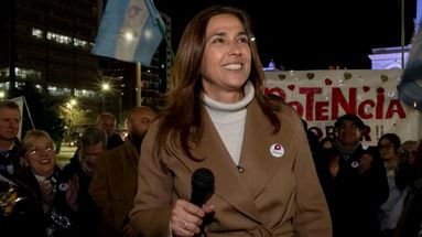 María Eugenia es de la vecina ciudad de Colón y, de cara a las elecciones del 26, es candidata a diputada nacional por la provincia de Buenos Aires.
