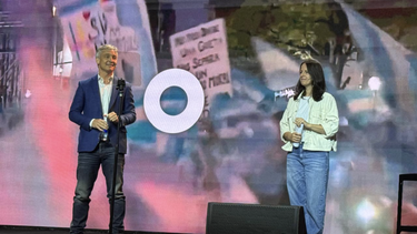 Fernando de Andreis y Soledad Martínez en el encuentro del PRO donde se presento la plataforma Fernando de Andreis y Soledad Martínez en el encuentro del PRO donde se presento la plataforma