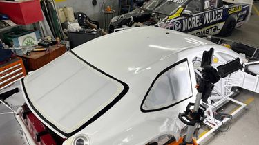 El Toyota Camry transita los últimos trabajos de armado antes de su presentación oficial.