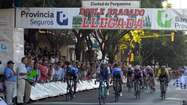 La Doble Bragado disputará dos etapas en Pergamino, una contrarreloj y la restante en el “Cuatro Avenidas”. La Doble Bragado disputará dos etapas en Pergamino, una contrarreloj y la restante en el “Cuatro Avenidas”.