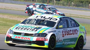 Alfonso Domenech peleó por el triunfo hasta las últimas vueltas de la final.