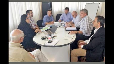 La reunión con funcionarios nacionales fue importante para el Municipio. (LA OPINION)