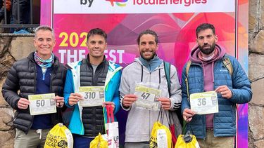 Los pergaminenses: 100 millas superadas: Daniel Tassarolo, Mauricio Mesonero, Alejandro López Hiriart y Francisco Ollua. Los pergaminenses: 100 millas superadas: Daniel Tassarolo, Mauricio Mesonero, Alejandro López Hiriart y Francisco Ollua.