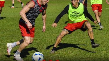 El viernes Douglas Haig tuvo su último entrenamiento antes de viajar al sur. El viernes Douglas Haig tuvo su último entrenamiento antes de viajar al sur.
