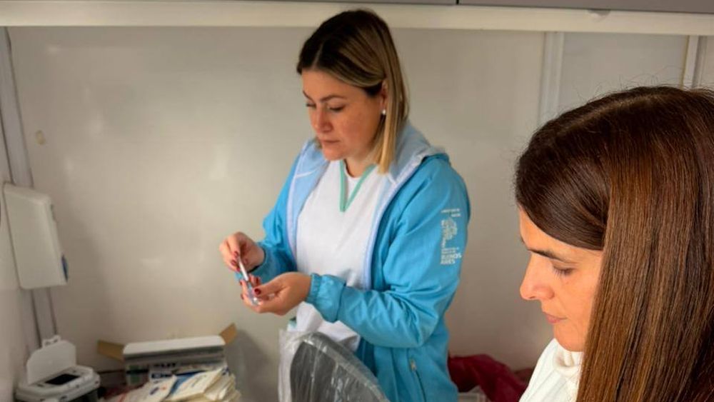 Un total de 63 personas participaron de la Jornada de Salud Sexual desarrollada en el Playón Benefactoras Sampedrinas, una actividad organizada por la Secretaría de Salud de la Municipalidad de San Pedro junto al equipo de Salud Comunitaria de la Región Sanitaria IV del Ministerio de Salud bonaerense. Un total de 63 personas participaron de la Jornada de Salud Sexual desarrollada en el Playón Benefactoras Sampedrinas, una actividad organizada por la Secretaría de Salud de la Municipalidad de San Pedro junto al equipo de Salud Comunitaria de la Región Sanitaria IV del Ministerio de Salud bonaerense.