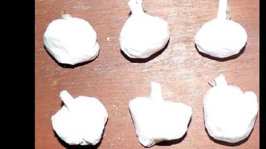En los allanamientos se secuestró marihuana, cocaína y elementos utilizados para el fraccionamiento y estiramiento de las sustancias. (LA OPINION)