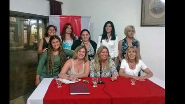 Las mujeres radicales oficializaron la comisión para trabajar en el Comité que preside Cachi Gutiérrez. (FACEBOOK)