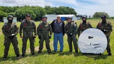 Personal de Gendarmería Nacional llevó a cabo nuevas prácticas de paracaidismo en las instalaciones del Aero Club San Pedro, en el marco de los entrenamientos que la fuerza viene realizando periódicamente en el distrito. Personal de Gendarmería Nacional llevó a cabo nuevas prácticas de paracaidismo en las instalaciones del Aero Club San Pedro, en el marco de los entrenamientos que la fuerza viene realizando periódicamente en el distrito.