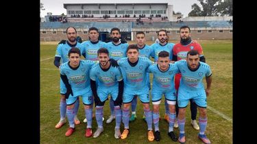 Juventud se medirá con Juventud Obrera de Manuel Ocampo en uno de los tres partidos programados para esta tarde. Juventud se medirá con Juventud Obrera de Manuel Ocampo en uno de los tres partidos programados para esta tarde.
