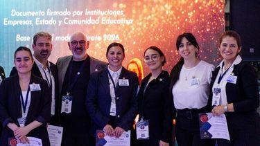Se realizó en el Hotel ARX CEOS de la Ciudad de Zárate el 1° FORO de Hospitalidad Corporativa Se realizó en el Hotel ARX CEOS de la Ciudad de Zárate el 1° FORO de Hospitalidad Corporativa