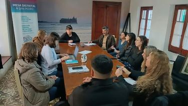 Autoridades educativas y municipales encabezaron este jueves una nueva reunión de la Mesa Distrital del Consejo Provincial de Educación y Trabajo (COPRET). Autoridades educativas y municipales encabezaron este jueves una nueva reunión de la Mesa Distrital del Consejo Provincial de Educación y Trabajo (COPRET).