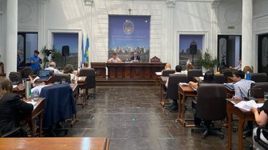 Este martes ingresaría al Concejo Deliberante el proyecto de Presupuesto para el Ejercicio Municipal 2026. De acuerdo con la información a la que accedió este diario, para el año próximo se prevé un gasto total de 132.625.134.533 pesos. Este martes ingresaría al Concejo Deliberante el proyecto de Presupuesto para el Ejercicio Municipal 2026. De acuerdo con la información a la que accedió este diario, para el año próximo se prevé un gasto total de 132.625.134.533 pesos.