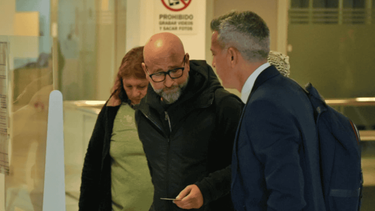 El ex fiscal regional de Rosario, Patricio Serjal, fue condenado este viernes a nueve años de prisión tras ser hallado culpable El ex fiscal regional de Rosario, Patricio Serjal, fue condenado este viernes a nueve años de prisión tras ser hallado culpable