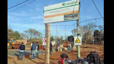 Los trabajos en Jorge Newbery están en marcha y esperan  terminarlos en un plazo no mayor a los 180 días. (LA OPINION)