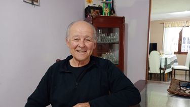 Miguel Prieto compartió su historia de vida en una hermosa charla con LA OPINION. Miguel Prieto compartió su historia de vida en una hermosa charla con LA OPINION.