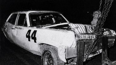 La tragedia ocurrida el domingo en el Rally Sudamericano de Córdoba, con un joven fallecido y varios heridos tras el despiste de un auto que impactó contra el público, vuelve a resonar en San Nicolás. La tragedia ocurrida el domingo en el Rally Sudamericano de Córdoba, con un joven fallecido y varios heridos tras el despiste de un auto que impactó contra el público, vuelve a resonar en San Nicolás.