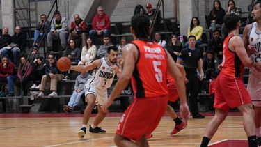 Club Somisa volvió a perder de visitante por la Liga Federal. Club Somisa volvió a perder de visitante por la Liga Federal.