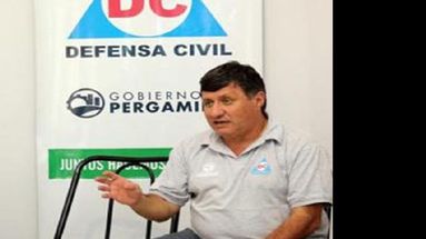 Ricardo Bari insistió no alarmarse y prevenir en cada hogar. (DEFENSA CIVIL)