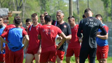 Douglas Haig afrontará los primeros 90 minutos de una serie decisiva ante Independiente. Douglas Haig afrontará los primeros 90 minutos de una serie decisiva ante Independiente.