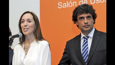 María Eugenia Vidal y Hernán Lacunza definen la estrategia para lograr que se apruebe el presupuesto. (DIB)