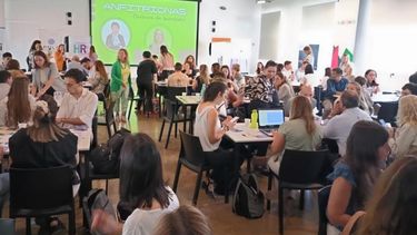 La pergaminense Valeria Pergament, de Innova, participó como anfitriona en el evento Open Space  Innova, organizado por la Comunidad HR-Rosario en el Polo Tecnológico de la ciudad.