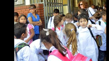 Los gremios docentes reclaman medidas urgentes. (ARCHIVO LA OPINION)
