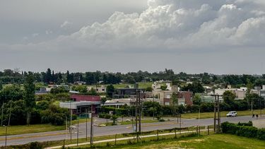 El SMN prevé el ingreso de tormentas desde el oeste que afectarán especialmente al norte de la provincia de Buenos Aires. El SMN prevé el ingreso de tormentas desde el oeste que afectarán especialmente al norte de la provincia de Buenos Aires.
