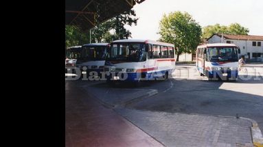 La Comisión de Tránsito y Transporte tendrá que resolver el pedido de aumento que La Nueva Perla solicitó a fines de 2016. (LA OPINION)