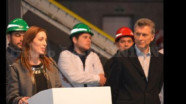 Vidal y Macri, en oportunidad de la anterior visita de ambos a Pergamino. Volverán a estar el lunes. (LA OPINION)