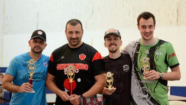 El podio de Cuarta: Adrián Venturi, Marcelo Gutiérrez, Carlos Seewald y Federico Fassio. El podio de Cuarta: Adrián Venturi, Marcelo Gutiérrez, Carlos Seewald y Federico Fassio.