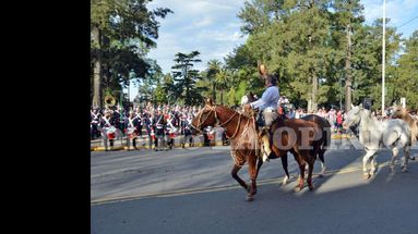 Desfile por el Día de la Tradición