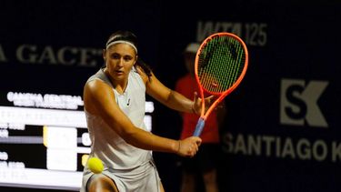 Julia Riera arrancó la semana en Tucumán con un contundente triunfo en sets corridos. Julia Riera arrancó la semana en Tucumán con un contundente triunfo en sets corridos.