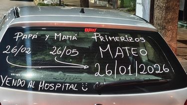 El nacimiento del bebé Mateo, previsto para el pasado lunes 26 de enero de 2026, para los padres significaba el número que los identificaba porque sus fechas de nacimiento coinciden en la ubicación del día en cada mes; el papá el 26 de febrero y la mamá el 26 de mayo. El nacimiento del bebé Mateo, previsto para el pasado lunes 26 de enero de 2026, para los padres significaba el número que los identificaba porque sus fechas de nacimiento coinciden en la ubicación del día en cada mes; el papá el 26 de febrero y la mamá el 26 de mayo.