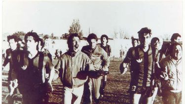 Aquel día, Douglas no solo ganó un campeonato: sembró identidad, dejó una huella imborrable y marcó el inicio de una era dorada.