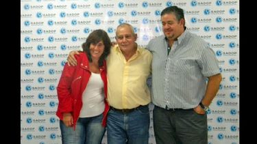 Graciela González, Juan Carlos Cuyás y Mario Almirón luego de las elecciones del miércoles 6 de este mes. (SADOP)