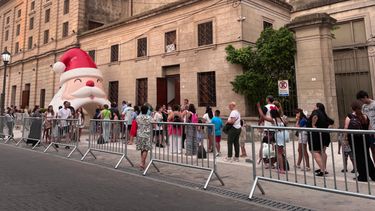 La propuesta navideña impulsada por el Ejecutivo local reunió a cientos de familias nicoleñas en el Teatro San Nicolás La propuesta navideña impulsada por el Ejecutivo local reunió a cientos de familias nicoleñas en el Teatro San Nicolás