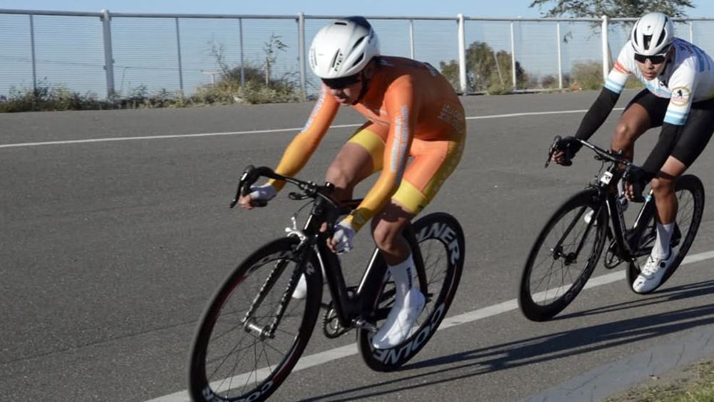 Juliano Almeida sigue sumando actuaciones destacadas en la presente temporada.