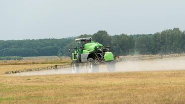 Fertilización. Hay una importante tendencia en la incorporación de micronutrientes, especialmente en el caso de zinc para gramíneas. Fertilización. Hay una importante tendencia en la incorporación de micronutrientes, especialmente en el caso de zinc para gramíneas.