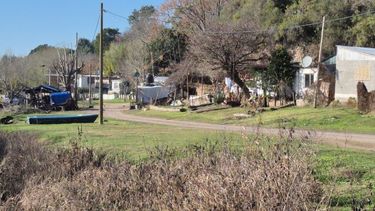 La organización Unidos por la Vida y el Medio Ambiente (UPVA), junto a vecinas y vecinos de Costa Pobre, denunció penalmente el avance del proyecto denominado “Puerto Multimodal Ramallo” y advirtió sobre graves responsabilidades del Municipio de Ramallo, del intendente Mauro Poletti y de concejales del bloque oficialista. La organización Unidos por la Vida y el Medio Ambiente (UPVA), junto a vecinas y vecinos de Costa Pobre, denunció penalmente el avance del proyecto denominado “Puerto Multimodal Ramallo” y advirtió sobre graves responsabilidades del Municipio de Ramallo, del intendente Mauro Poletti y de concejales del bloque oficialista.