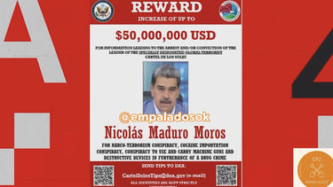 La placa donde se muestra el pedido de captura internacional a Nicolás Maduro La placa donde se muestra el pedido de captura internacional a Nicolás Maduro