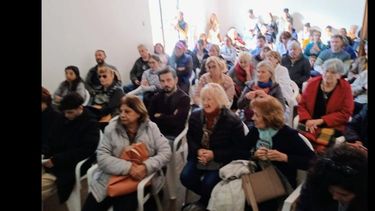 Con un auditorio colmado, se presentó en sociedad el Espacio de Cannabis Medicinal del Hospital. Con un auditorio colmado, se presentó en sociedad el Espacio de Cannabis Medicinal del Hospital.