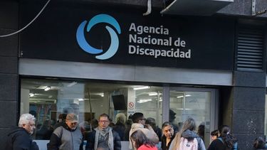 A partir de una presentación de la Defensoría del Pueblo, la Andis publicó la Resolución 13901/2025 que obliga a restablecer las pensiones no contributivas por invalidez laboral que habían sido suspendidas.