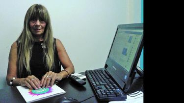 Clark se mostró gratificada por la labor realizada en la delegación local. (LA OPINION)