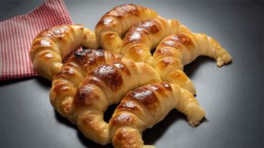 La medialuna. Este reconocimiento internacional coloca a la pastelería argentina en una posición de privilegio. La medialuna. Este reconocimiento internacional coloca a la pastelería argentina en una posición de privilegio.