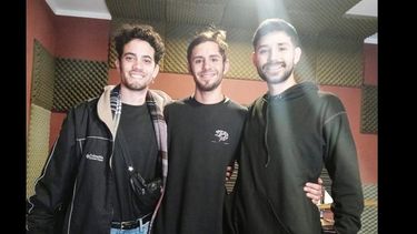 Este viernes se presenta en Florentino la banda local Kayak. Este viernes se presenta en Florentino la banda local Kayak.